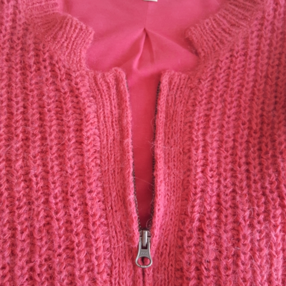 CAbi Sweater, M, Fushia, EUC - Picture 2 of 9